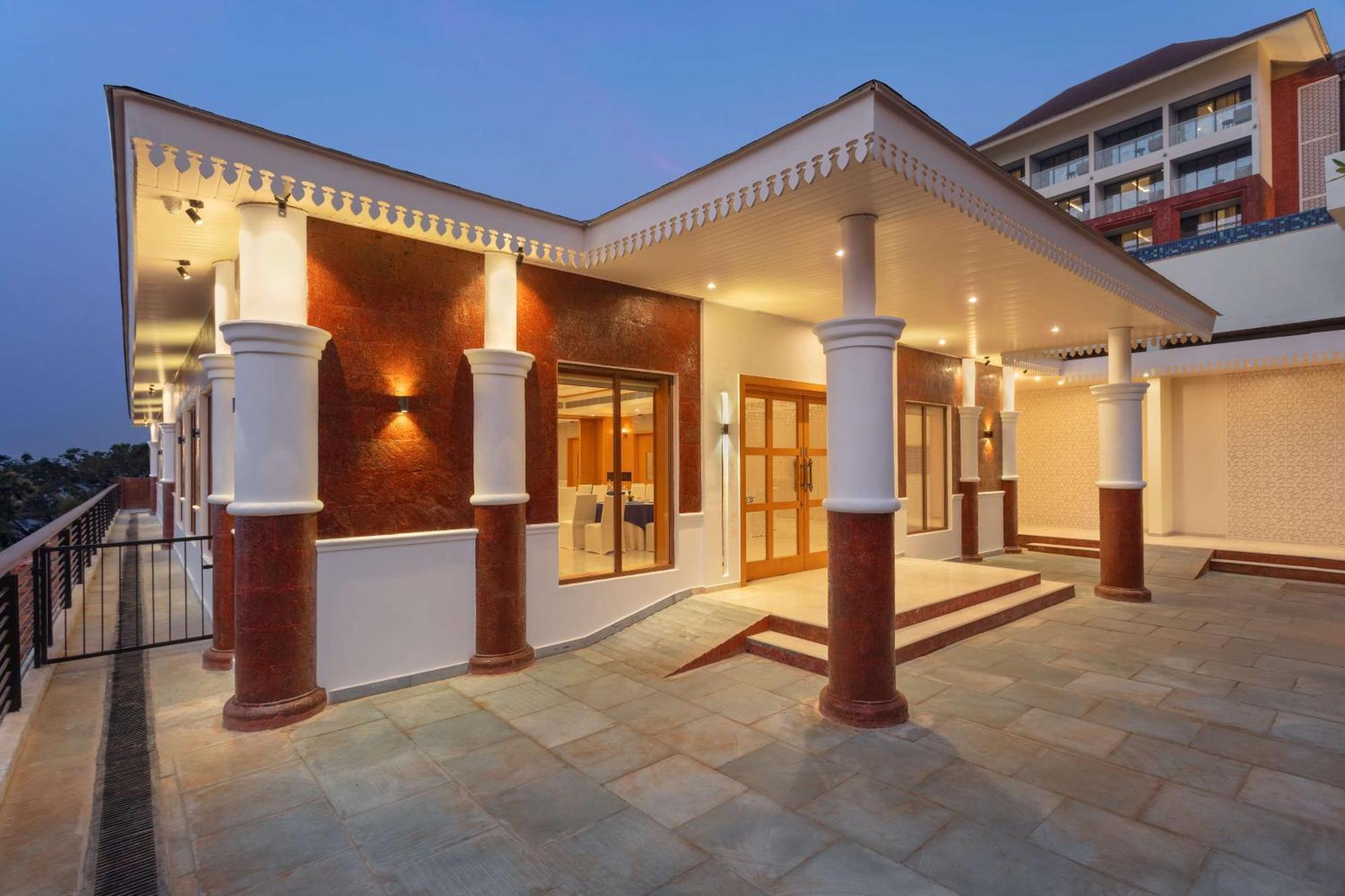 Doubletree By Hilton Goa - Panaji Hotel Luaran gambar