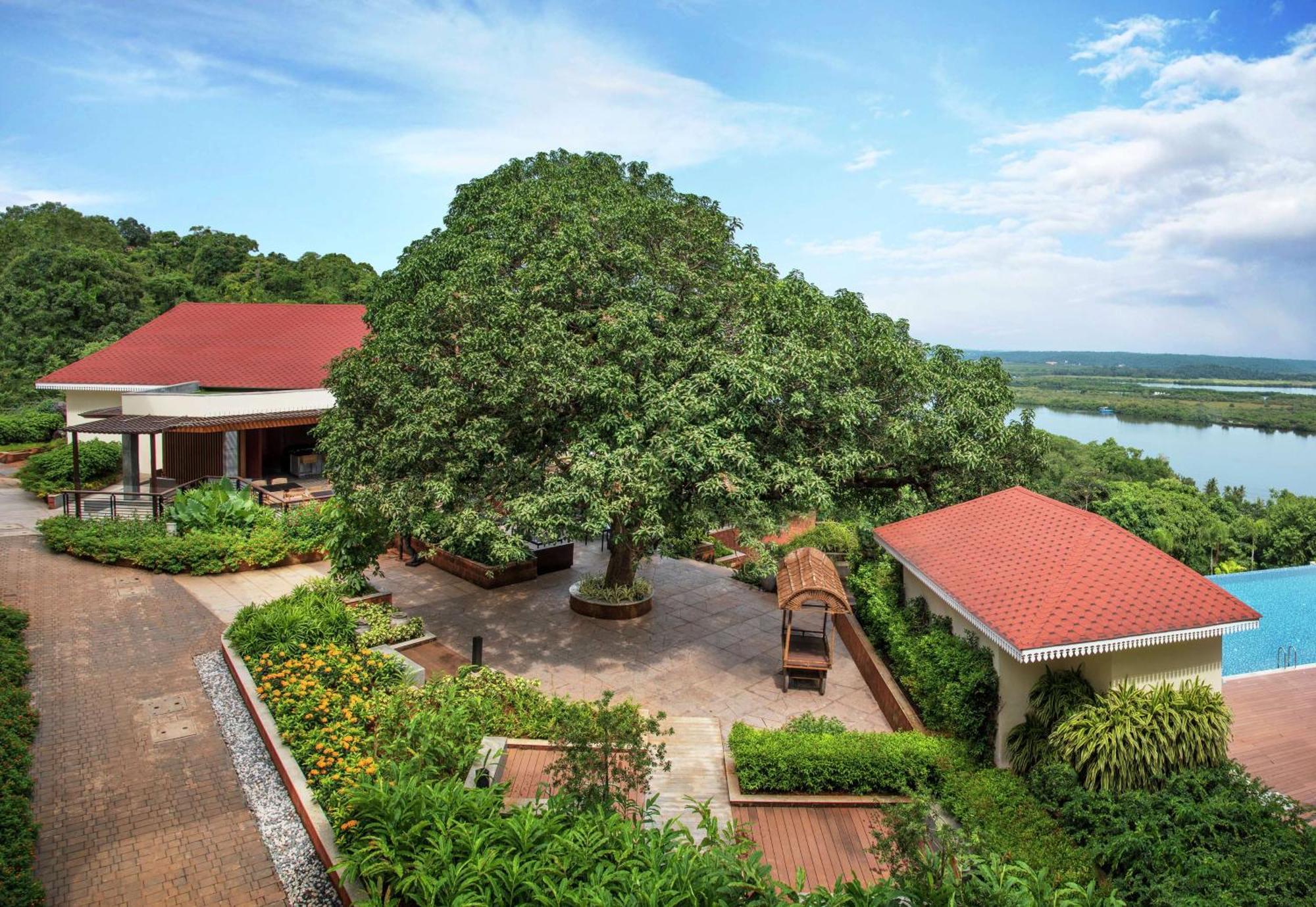 Doubletree By Hilton Goa - Panaji Hotel Luaran gambar